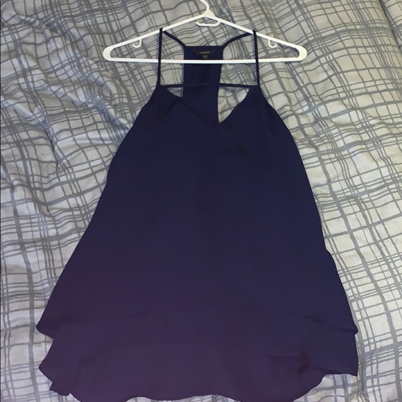 Guess Tops - Never Worn Guess Top Guess Tops - Never Worn Guess Top